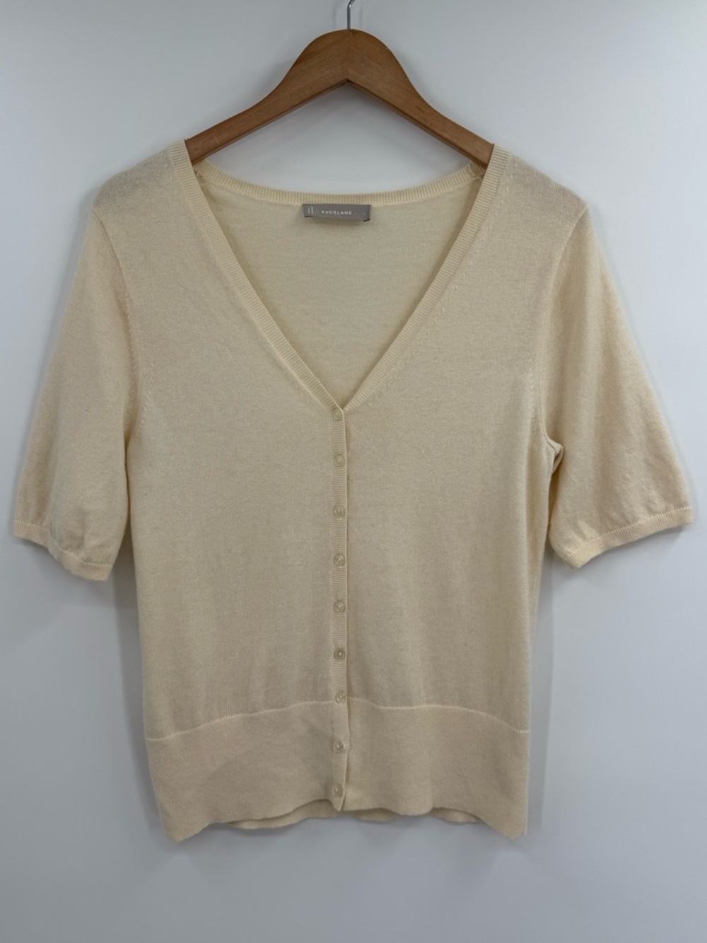 Everlane Cream Short-Sleeve V-Neck Button Cardigan
